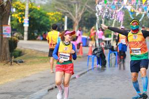 BIB: 47095, 40025
                            <button type="button" onclick="openModal(9912710)" class="btn btn-primary btn-sm float-right btn-popup" data-toggle="modal" data-target=".modal-high-quality">
                        <i class="fas fa-shopping-cart"></i> Add to Cart
                    </button>
                                            <button type="button" onclick="isThisMe(9912710, true)" class="btn btn-success btn-sm float-right btn-popup btn-isme hidden" data-toggle="tooltip" data-placement="bottom" title="นี่คือรูปของคุณใช่ไหม คลิกที่นี่เพื่อเอาเข้าอัลบั้ม">
                        <i class="fas fa-plus"></i> Add to album
                    </button>
                    <button type="button" onclick="isThisMe(9912710, false)" class="btn btn-warning btn-sm float-right btn-popup btn-isnotme hidden">
                        <i class="fas fa-ban"></i> Remove from album
                    </button>